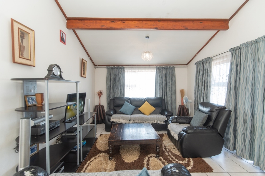 3 Bedroom Property for Sale in Kwamagxaki Eastern Cape